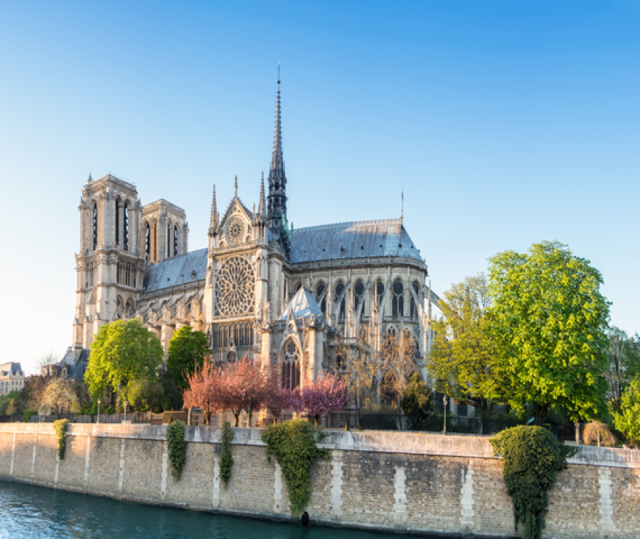 Cathédrale Notre-Dame de Paris ©Shutterstock