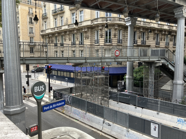 Passerelle du pont de Bir-Hakeim :  une catastrophe évitée de peu à Paris !